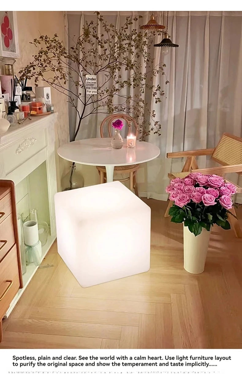 ModernAura Lamp