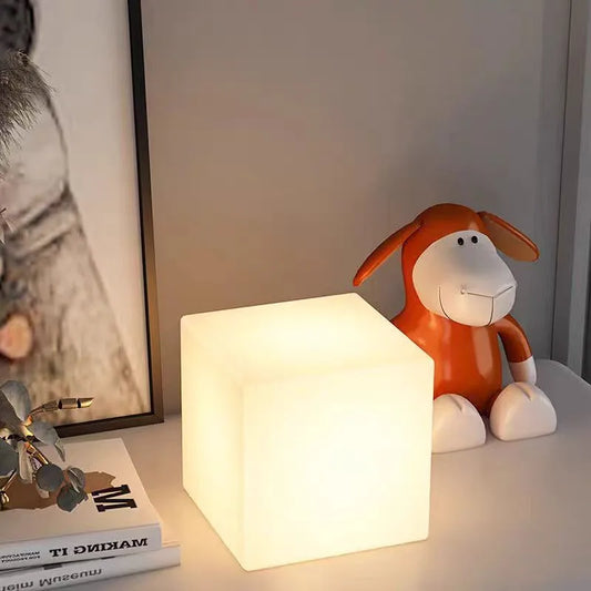 ModernAura Lamp